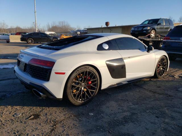 Image 3 of 2020 AUDI R8  2020 with VIN WUAEEAFX6L7901549