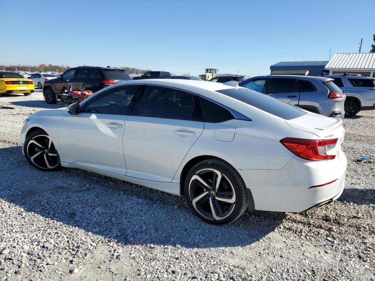 Изображение 2 2019 HONDA ACCORD SPORT 2019 с VIN 1HGCV1F32KA132794
