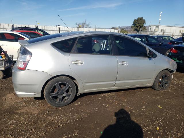 Image 3 of 2005 TOYOTA PRIUS  2005 with VIN JTDKB20U553004374