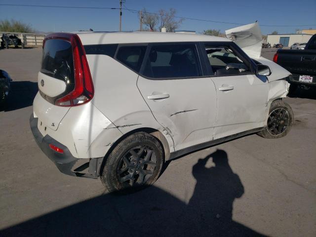 Image 3 of 2020 KIA SOUL LX 2020 with VIN KNDJ23AU7L7017925