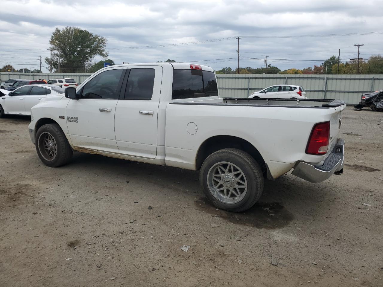 Obraz 2 z 2014 RAM 1500 SLT 2014 z VIN 1C6RR7GT1ES146562