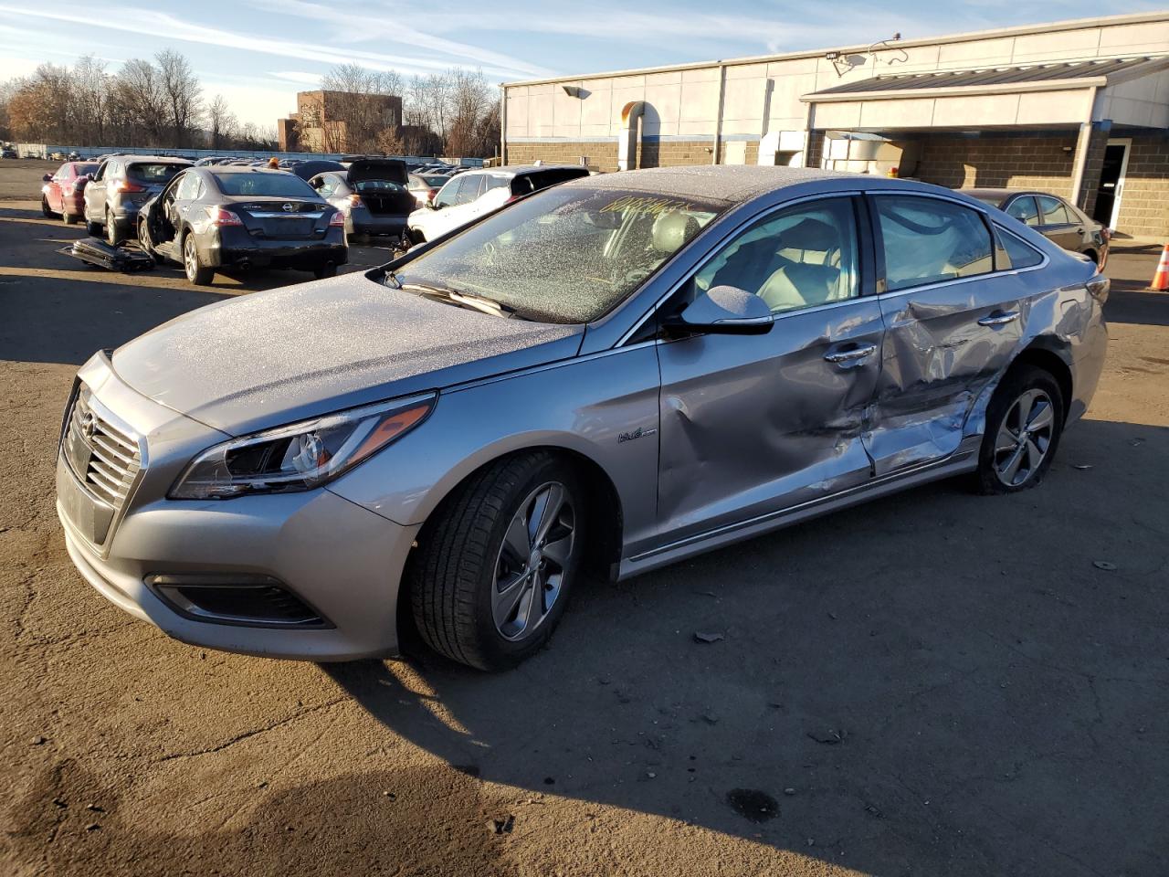 Изображение 1 2016 HYUNDAI SONATA HYBRID 2016 с VIN KMHE34L15GA023413