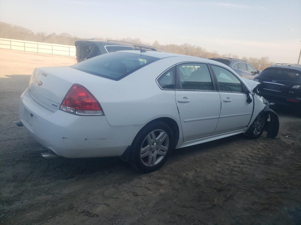 Obraz 3 z 2016 CHEVROLET IMPALA LIMITED LT 2016 z VIN 2G1WB5E39G1151382