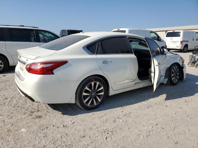 Obraz 3 z 2016 NISSAN ALTIMA 2.5 2016 z VIN 1N4AL3AP7GC245708