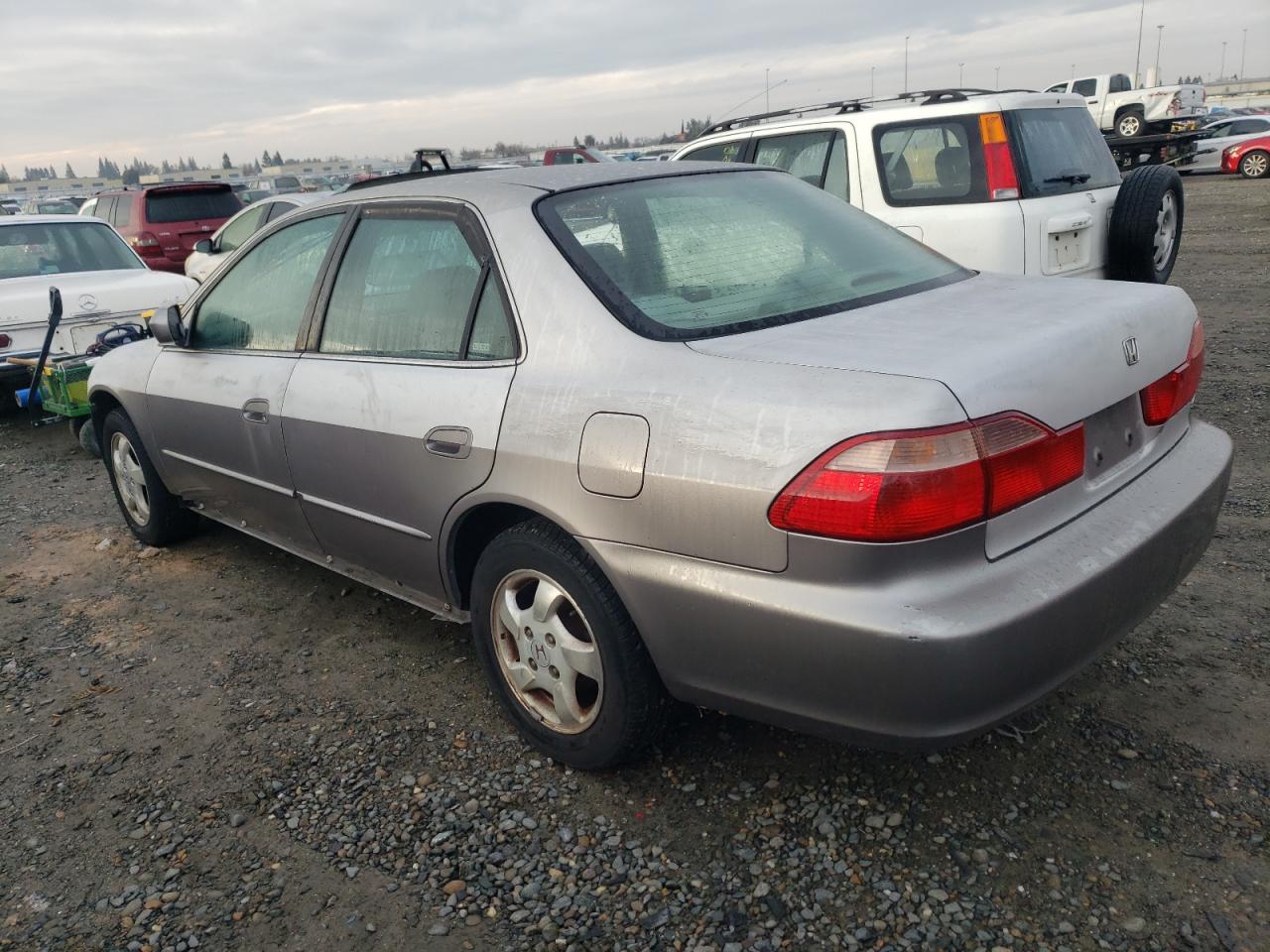 Obraz 2 z 2000 HONDA ACCORD EX 2000 z VIN 1HGCG6571YA040144