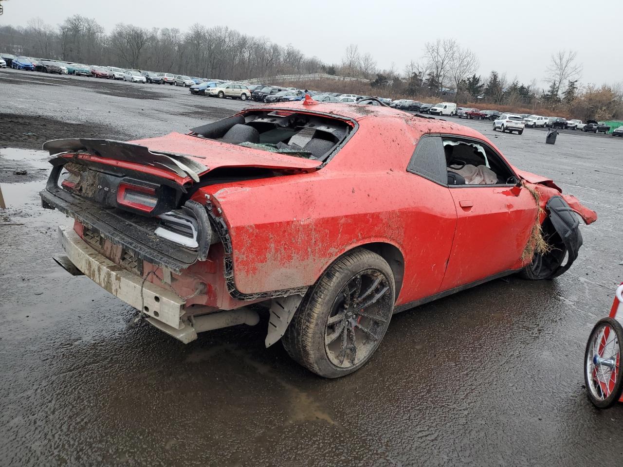Image 3 of 2021 DODGE CHALLENGER R/T SCAT PACK 2021 with VIN 2C3CDZFJ4MH502392