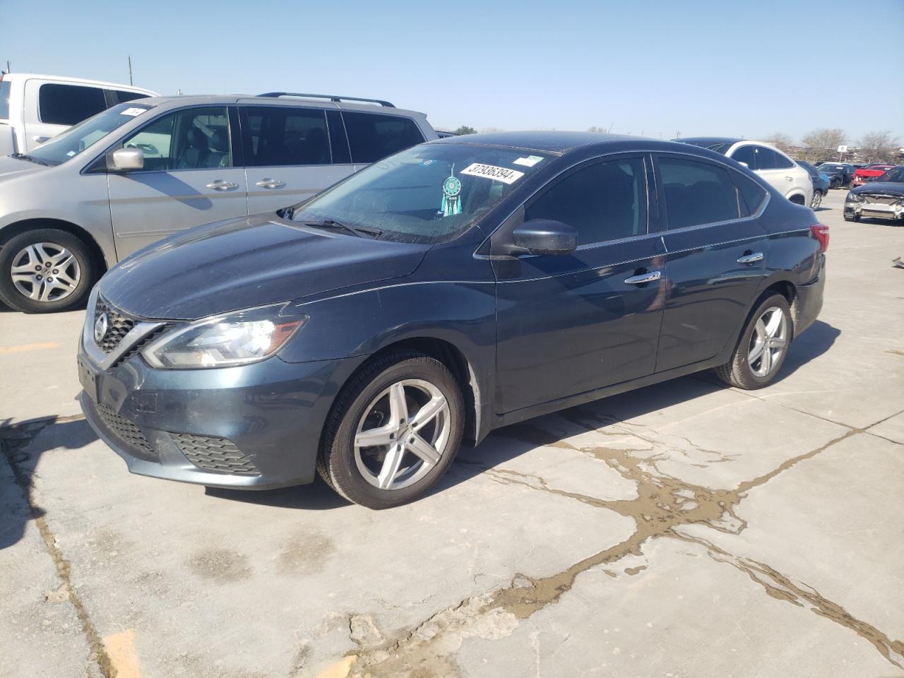 Изображение 1 2017 NISSAN SENTRA S 2017 с VIN 3N1AB7AP1HY240701