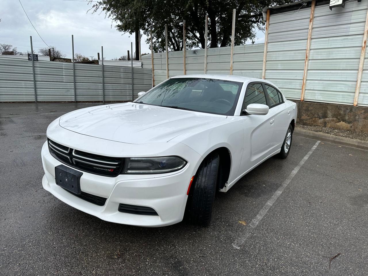 Obraz 2 z 2015 DODGE CHARGER SE 2015 z VIN 2C3CDXBG0FH790302