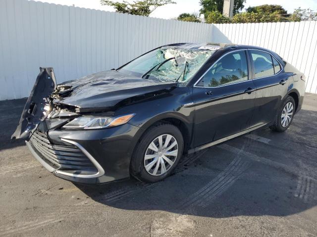 Image 1 of 2021 TOYOTA CAMRY LE 2021 with VIN 4T1C31AK3MU554394