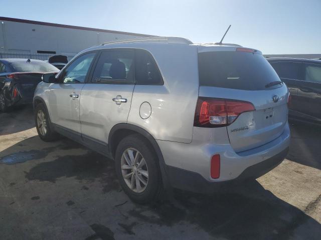Image 2 of 2015 KIA SORENTO LX 2015 with VIN 5XYKT3A60FG603215