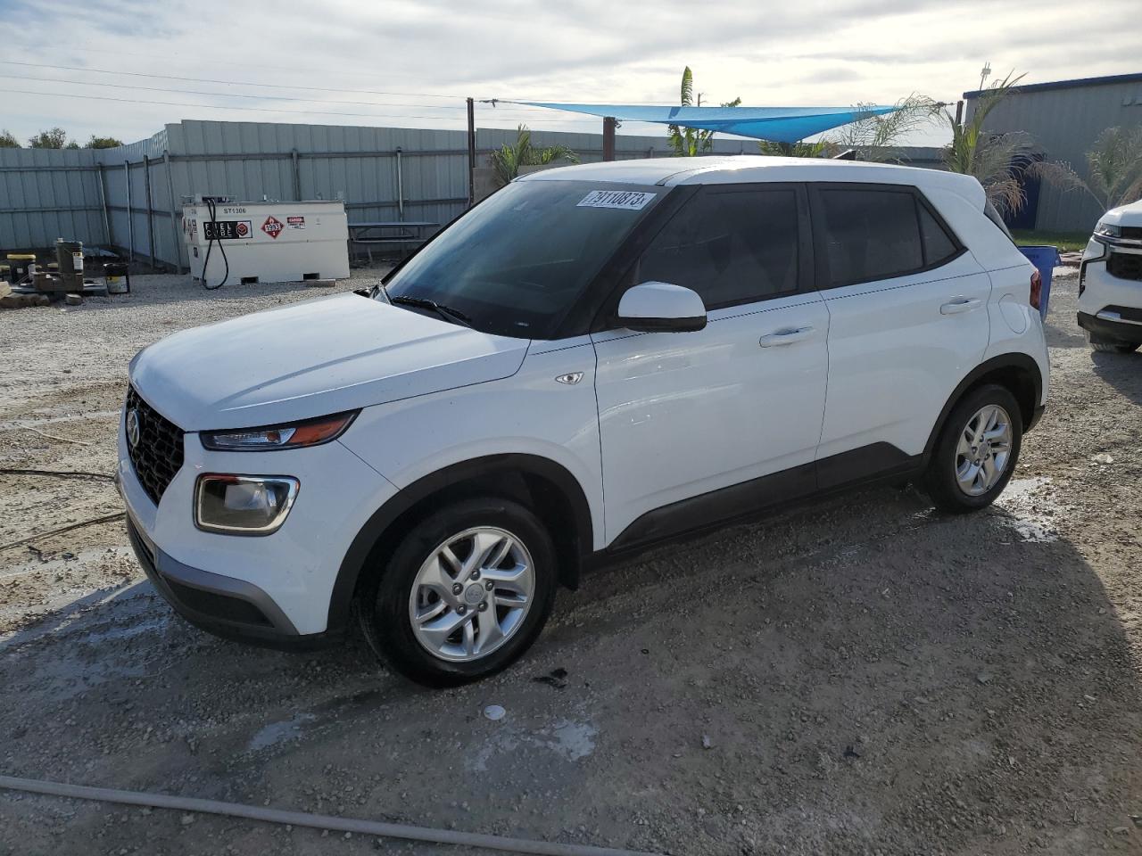 Изображение 1 2021 HYUNDAI VENUE SE 2021 с VIN KMHRB8A3XMU081656