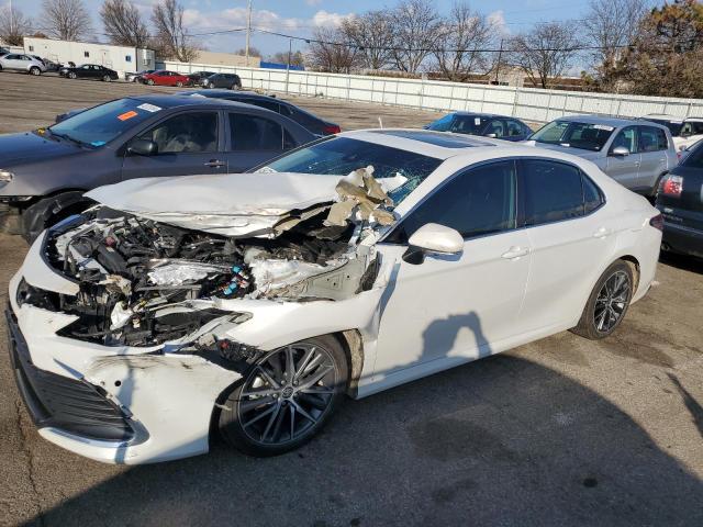 Image 1 of 2022 TOYOTA CAMRY XLE 2022 with VIN 4T1F31AK1NU593435