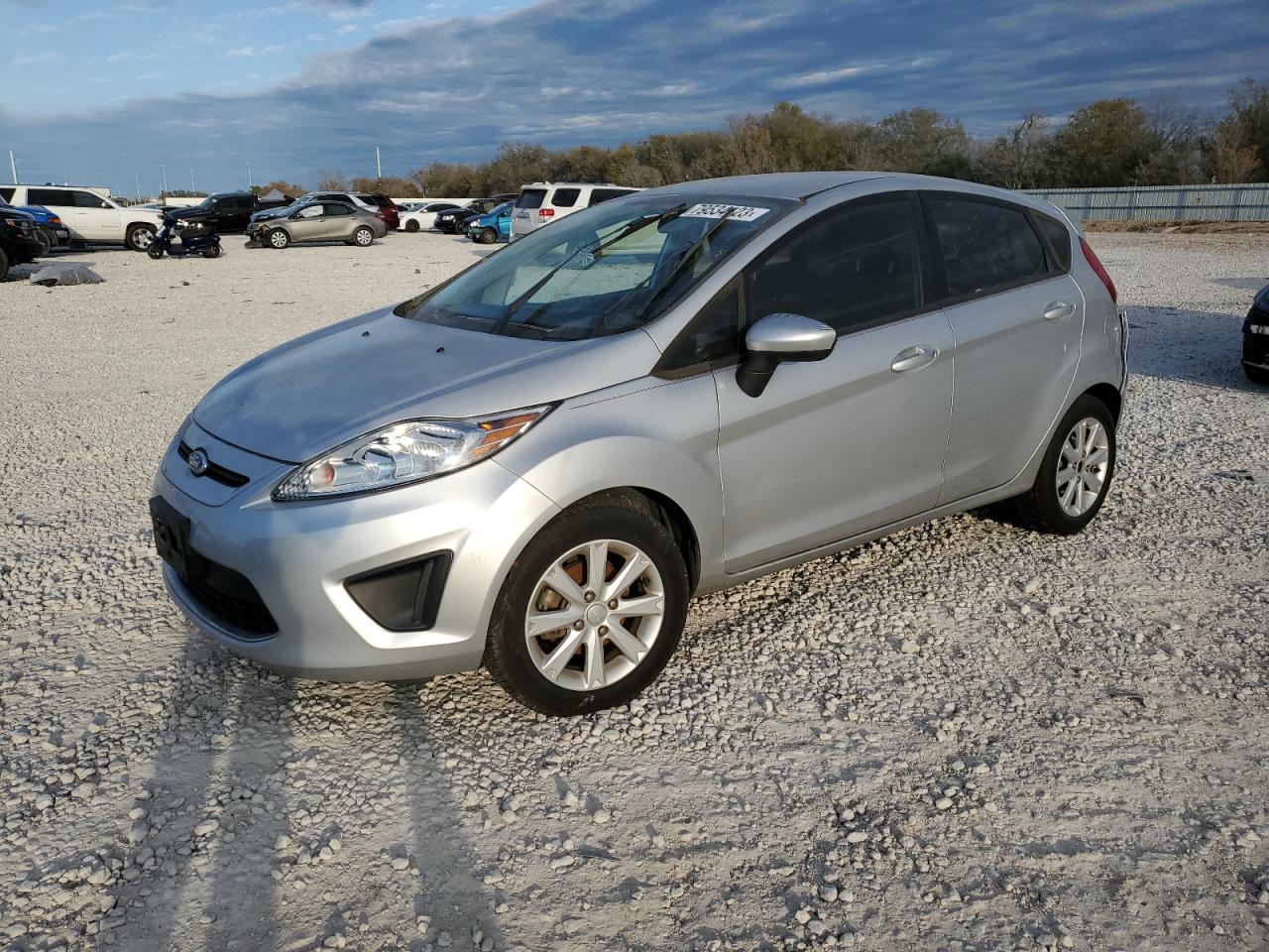 2011 FORD FIESTA SE 2011 image