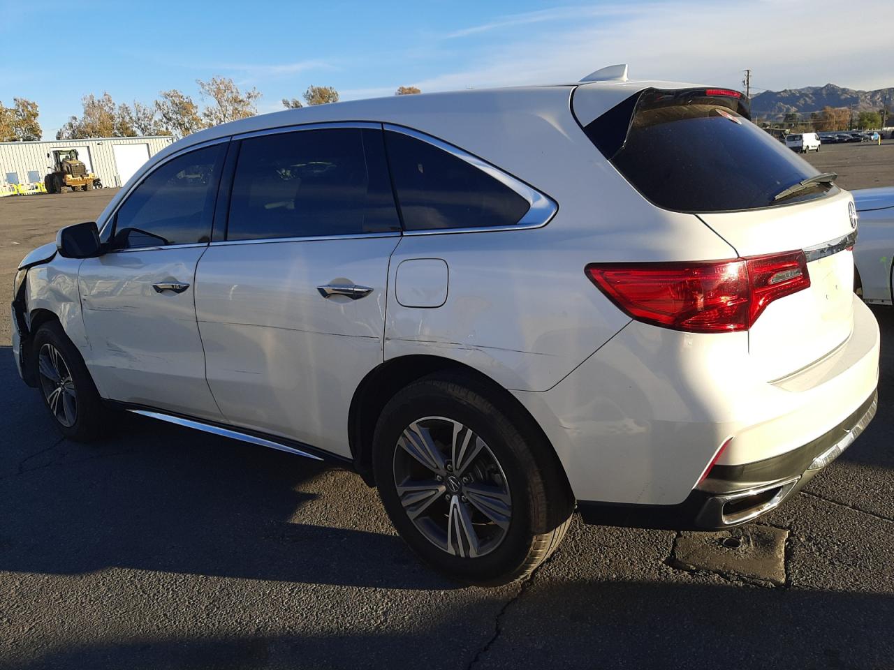 Obraz 2 z 2019 ACURA MDX  2019 z VIN 5J8YD3H31KL010188