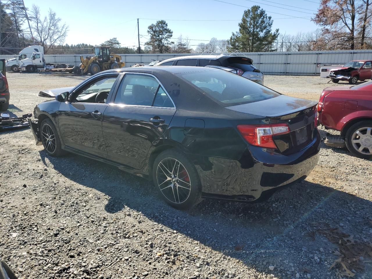 Изображение 2 2014 TOYOTA CAMRY L 2014 с VIN 4T1BF1FK9EU847018