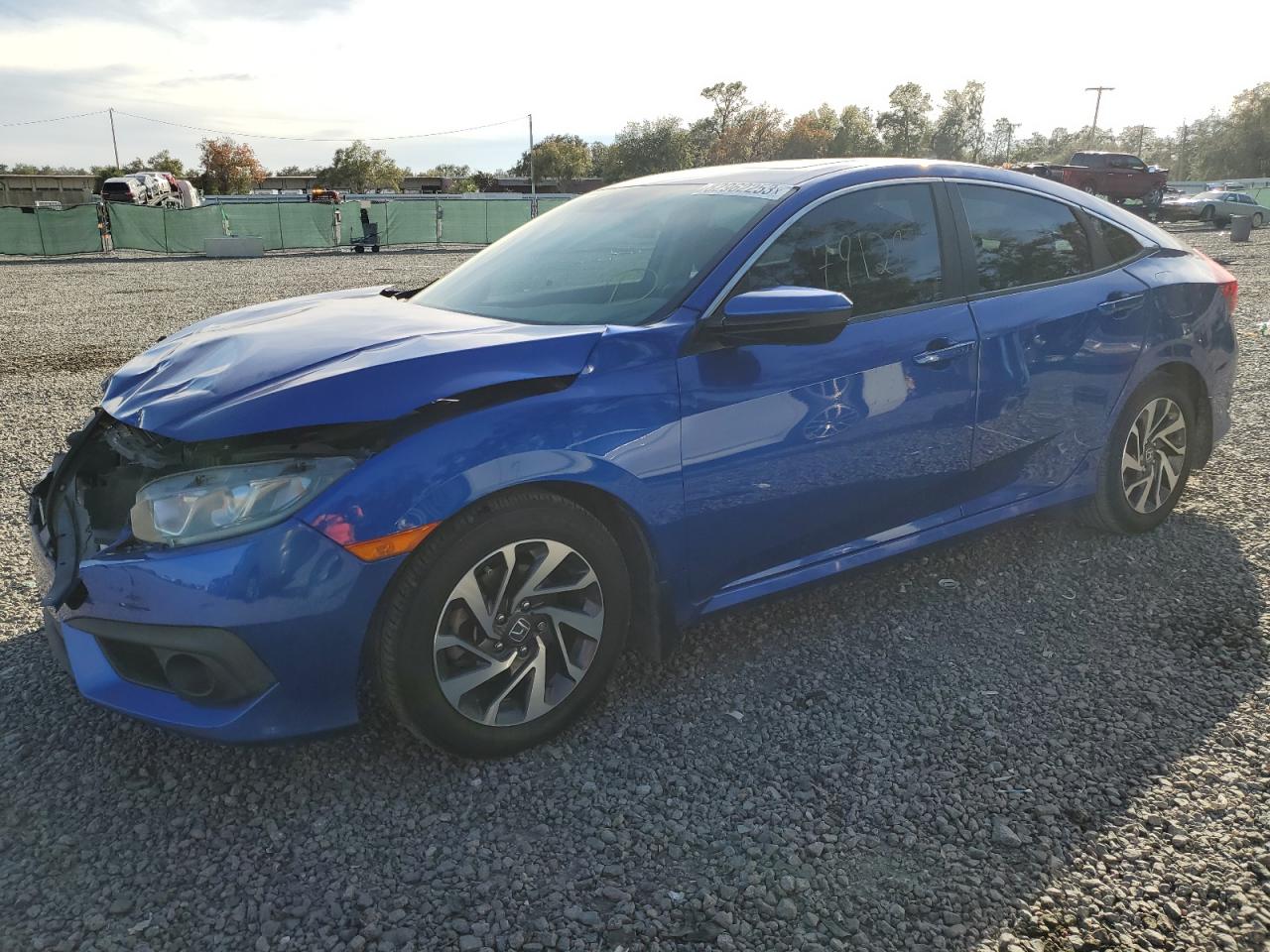 Obraz 1 z 2018 HONDA CIVIC EX 2018 z VIN 19XFC2F81JE019112