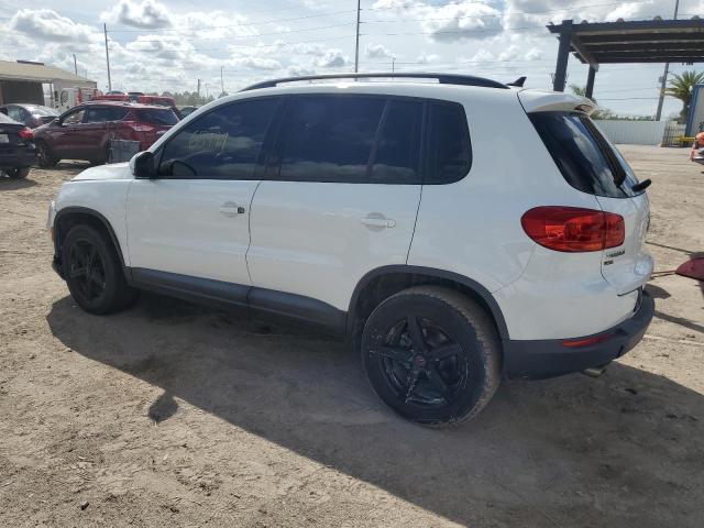 Изображение 2 2017 VOLKSWAGEN TIGUAN S 2017 с VIN WVGAV7AX5HK048664