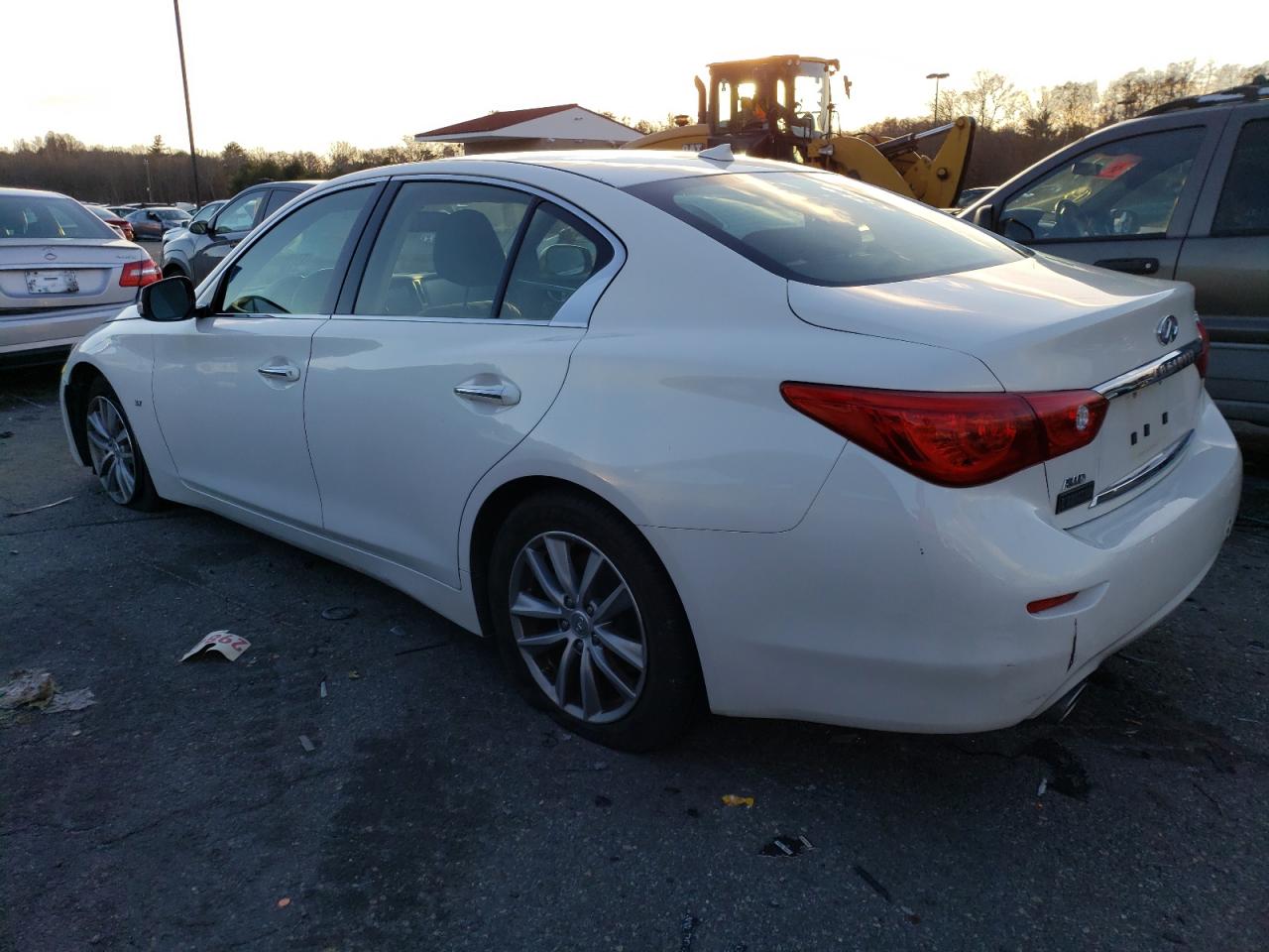 Obraz 2 z 2014 INFINITI Q50 BASE 2014 z VIN JN1BV7AR1EM705277
