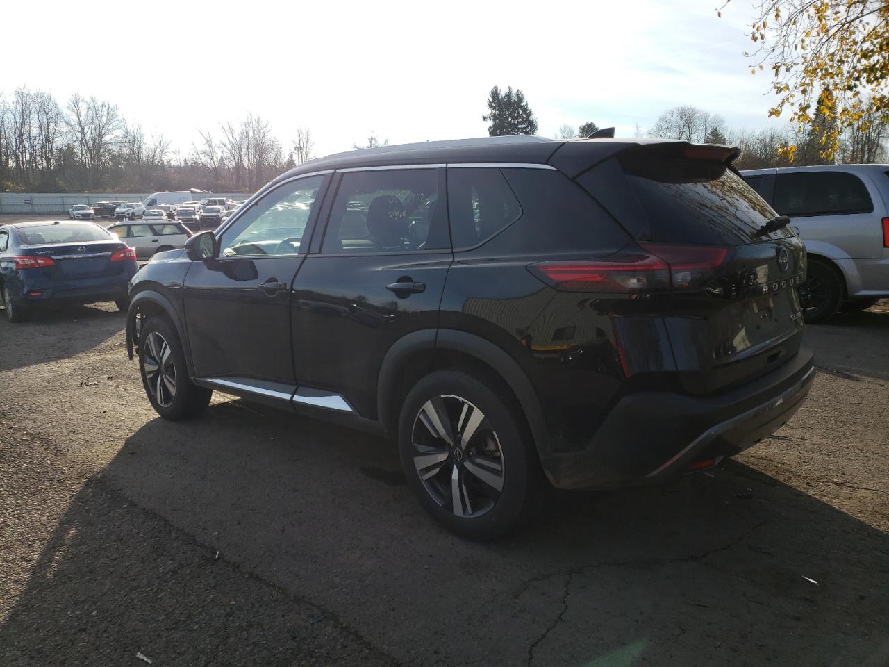 Изображение 2 2023 NISSAN ROGUE SL 2023 с VIN 5N1BT3CB6PC779083