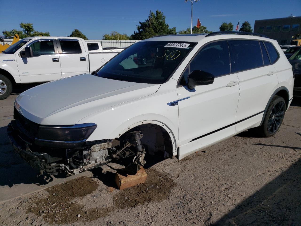 Image 1 of 2020 VOLKSWAGEN TIGUAN SE 2020 with VIN 3VV2B7AX8LM160444