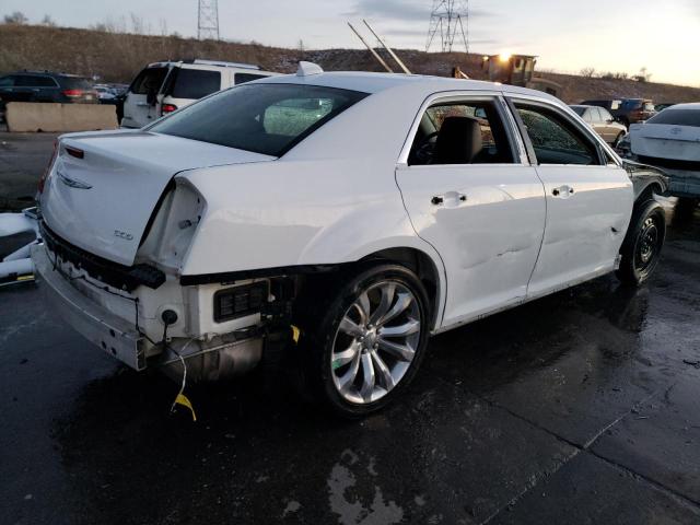 Obraz 3 z 2020 CHRYSLER 300 LIMITED 2020 z VIN 2C3CCAEG5LH131493