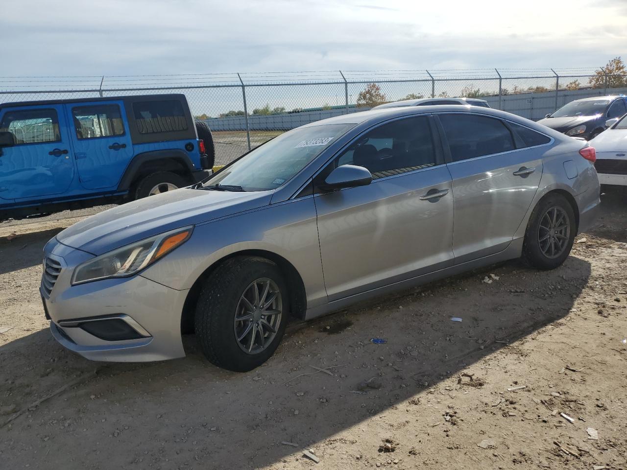 Image 1 of 2016 HYUNDAI SONATA SE 2016 with VIN 5NPE24AF3GH266278
