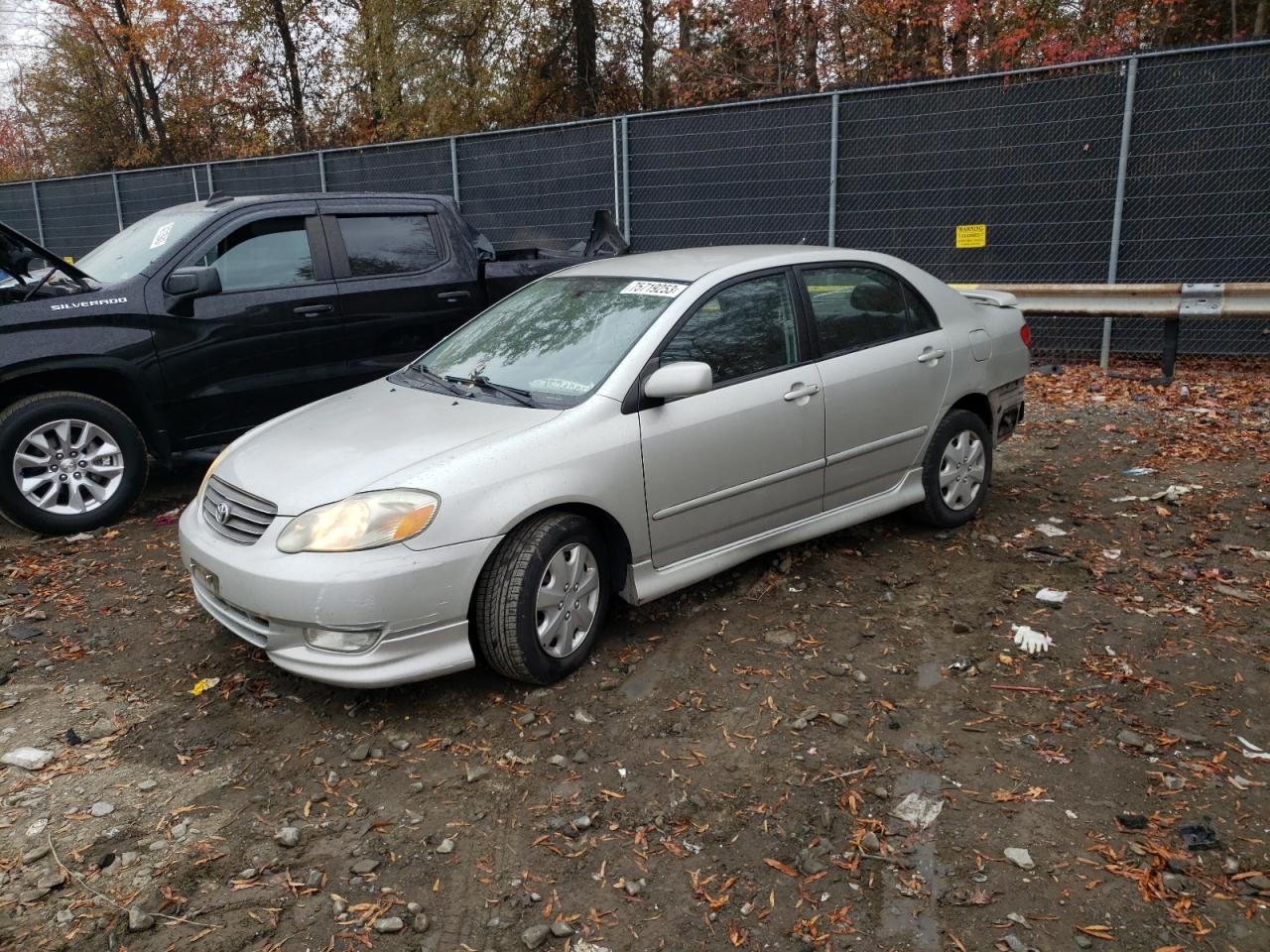 Obraz 1 z 2003 TOYOTA COROLLA CE 2003 z VIN 2T1BR32E33C102167