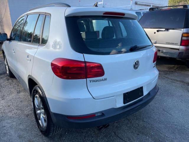 Obraz 3 z 2016 VOLKSWAGEN TIGUAN S 2016 z VIN WVGBV7AX0GW554964