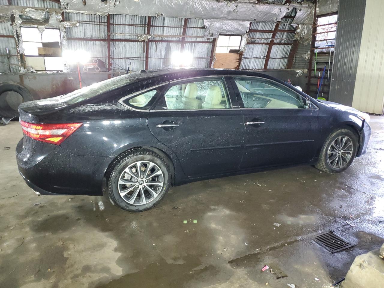 Изображение 3 2018 TOYOTA AVALON XLE 2018 с VIN 4T1BK1EB0JU273187