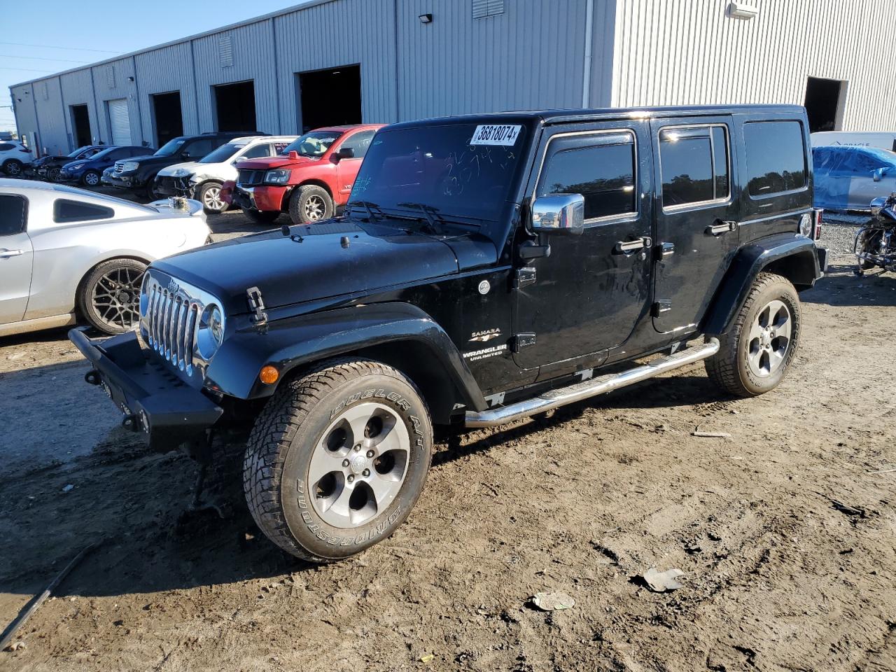 Изображение 1 2016 JEEP WRANGLER UNLIMITED SAHARA 2016 с VIN 1C4BJWEG6GL311777