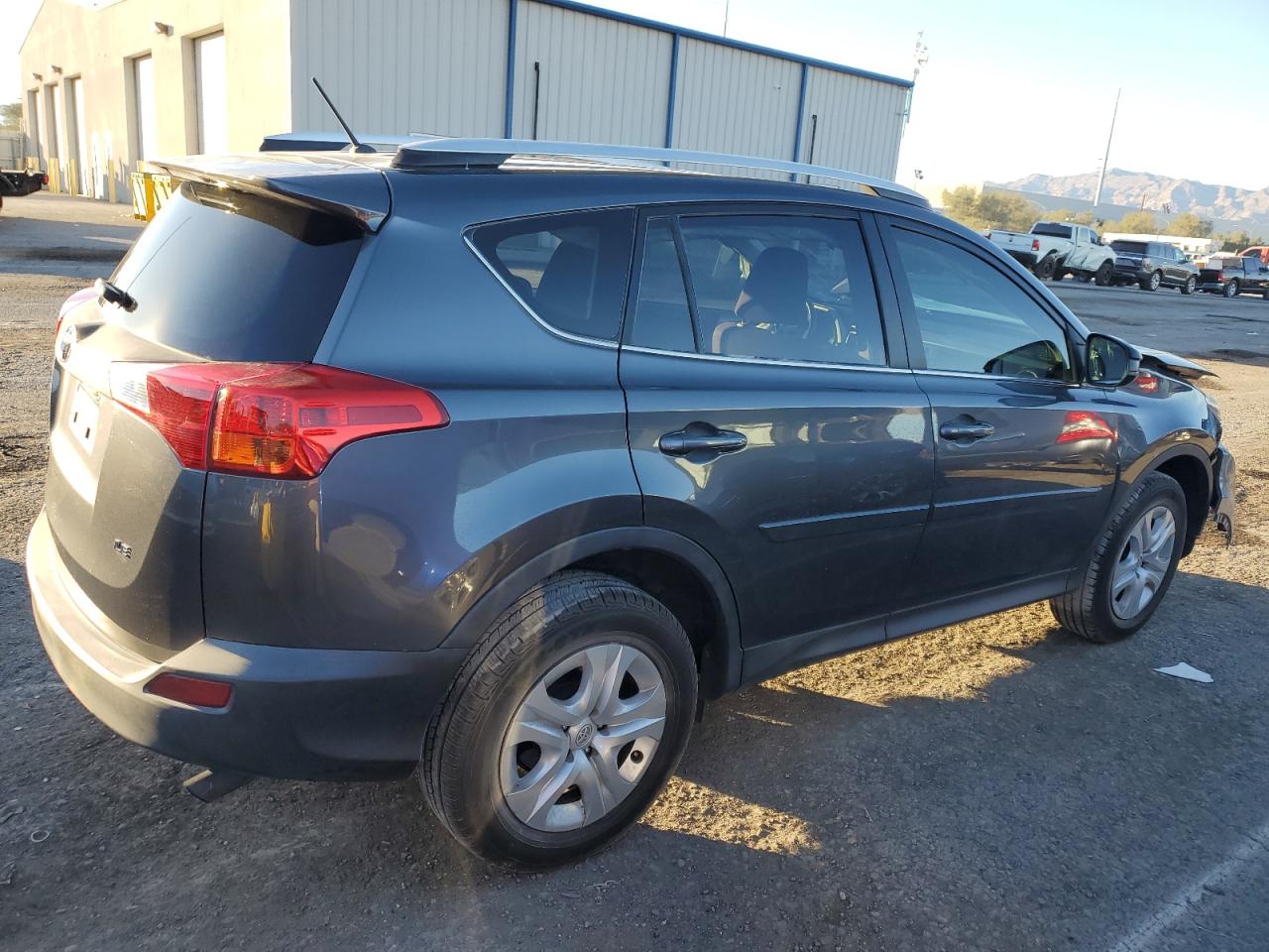 Image 3 of 2015 TOYOTA RAV4 LE 2015 with VIN JTMZFREV8FD075366
