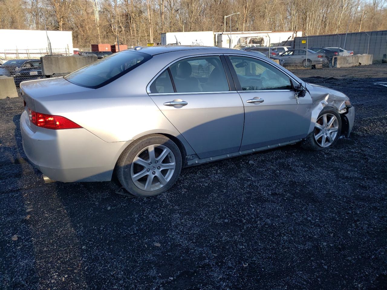 Image 3 of 2005 ACURA TSX  2005 with VIN JH4CL96925C014162