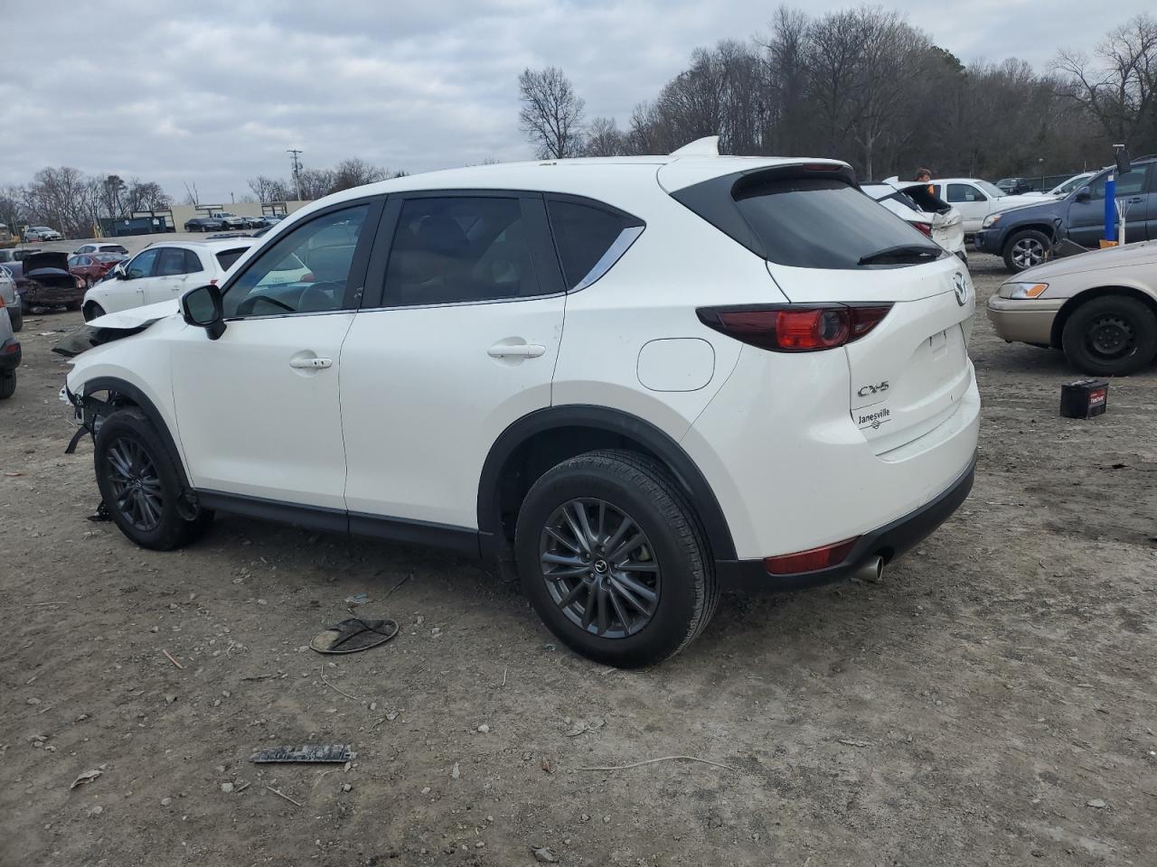 Image 2 of 2021 MAZDA CX-5 TOURING 2021 with VIN JM3KFACM0M0325160
