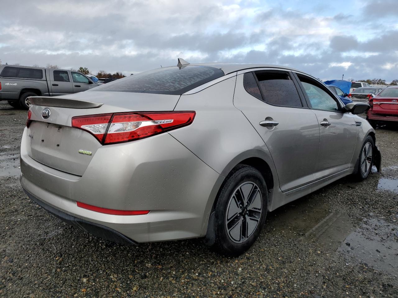 Image 3 of 2013 KIA OPTIMA HYBRID 2013 with VIN KNAGM4AD3D5054359