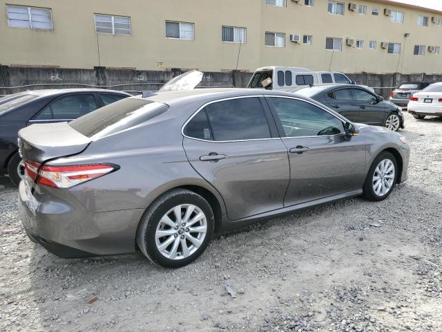 Image 3 of 2020 TOYOTA CAMRY LE 2020 with VIN 4T1L11AK2LU926070