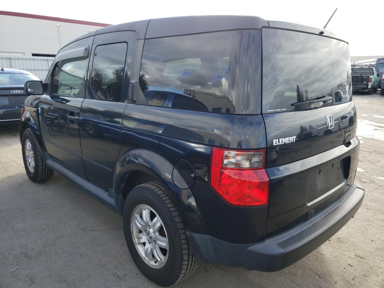 Image 2 of 2007 HONDA ELEMENT EX 2007 with VIN 5J6YH287X7L003922