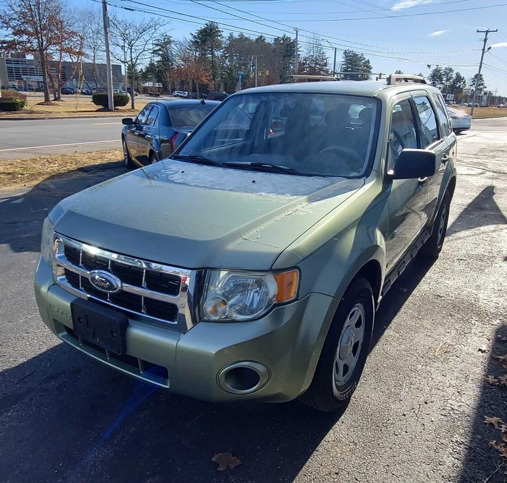 Obraz 2 z 2008 FORD ESCAPE XLS 2008 z VIN 1FMCU92Z38KC70854