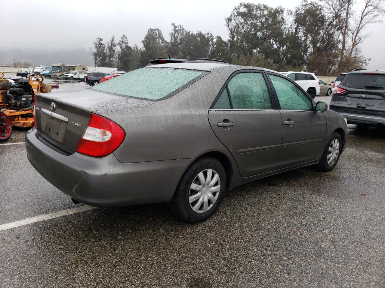 Obraz 3 z 2004 TOYOTA CAMRY LE 2004 z VIN 4T1BE32K14U930171