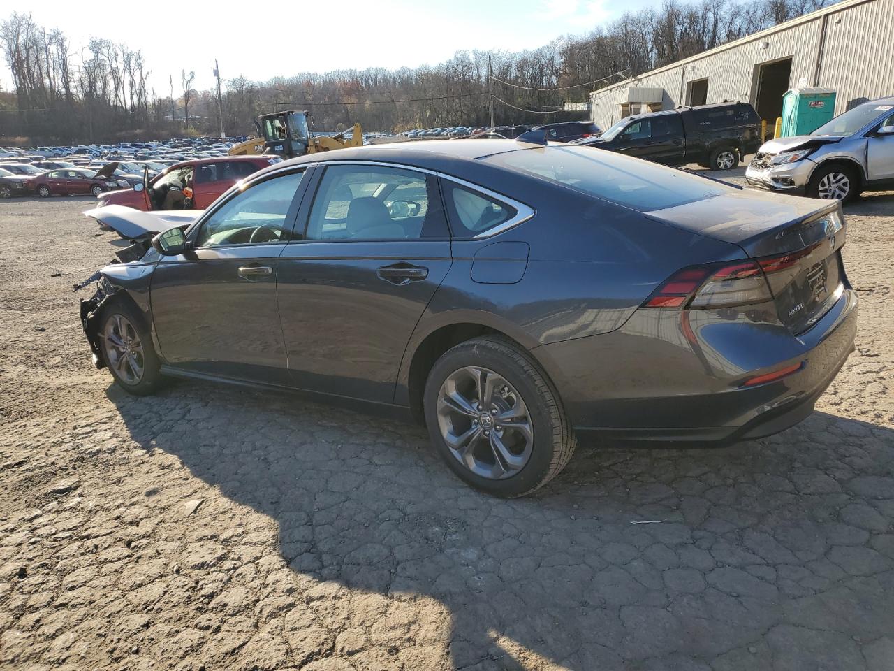 Изображение 2 2024 HONDA ACCORD EX 2024 с VIN 1HGCY1F35RA003174
