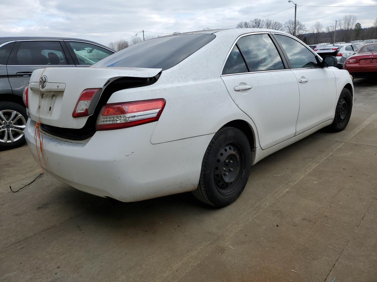 Obraz 3 z 2010 TOYOTA CAMRY BASE 2010 z VIN 4T1BF3EK5AU577793