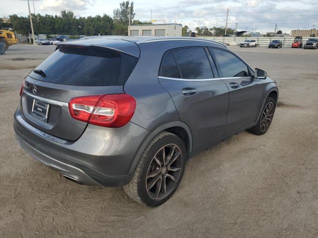 Image 3 of 2017 MERCEDES-BENZ GLA 250 2017 with VIN WDCTG4EB2HJ322438