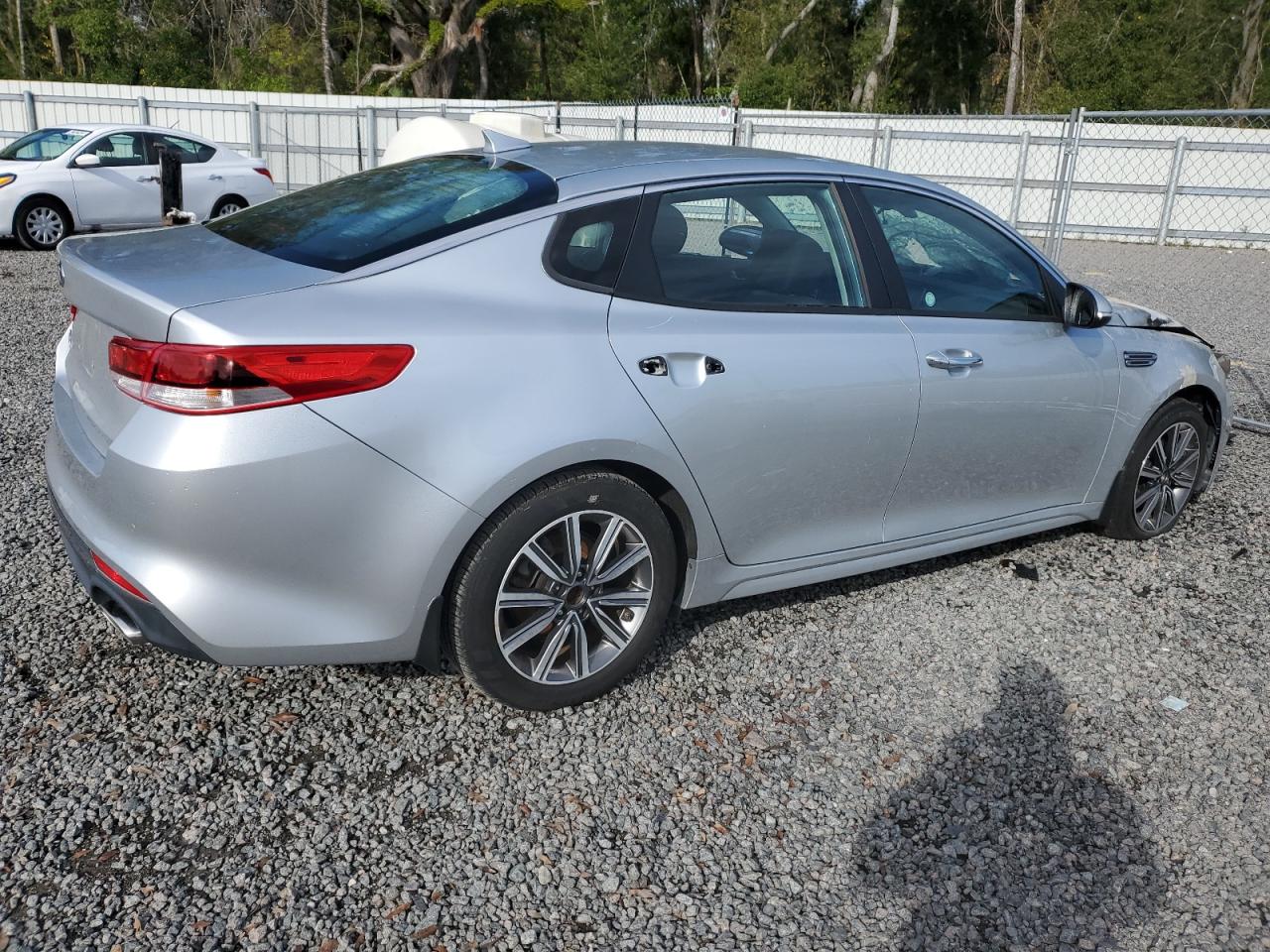 Obraz 3 z 2019 KIA OPTIMA LX 2019 z VIN 5XXGT4L35KG350292