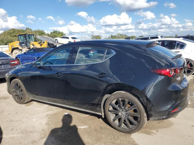 Изображение 2 2023 MAZDA 3 PREMIUM 2023 с VIN JM1BPBMMXP1620565