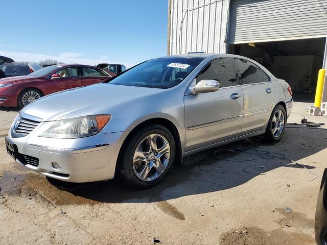 Image 1 of 2005 ACURA RL  2005 with VIN JH4KB16555C011365