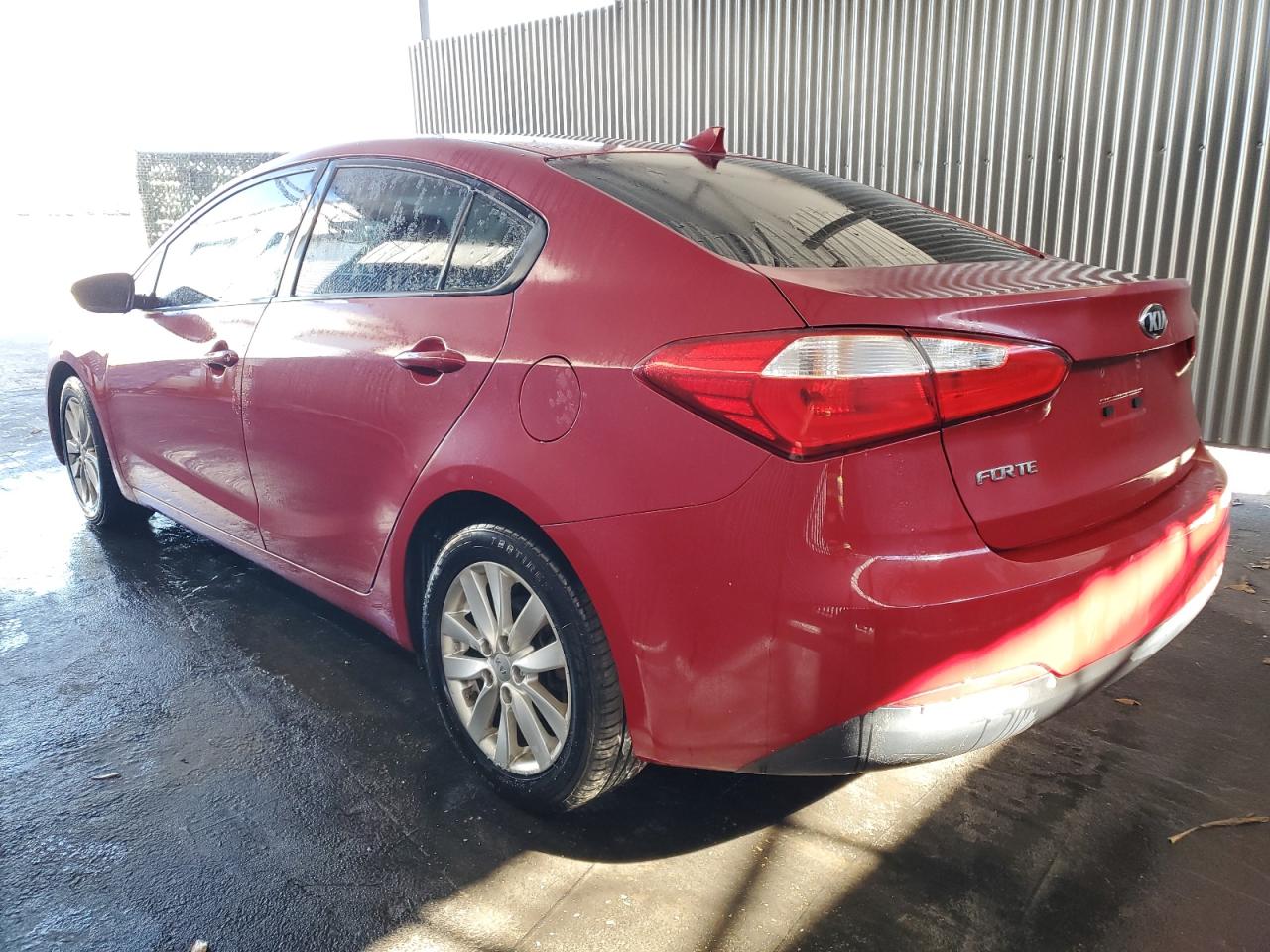 Изображение 2 2015 KIA FORTE LX 2015 с VIN KNAFX4A6XF5381283
