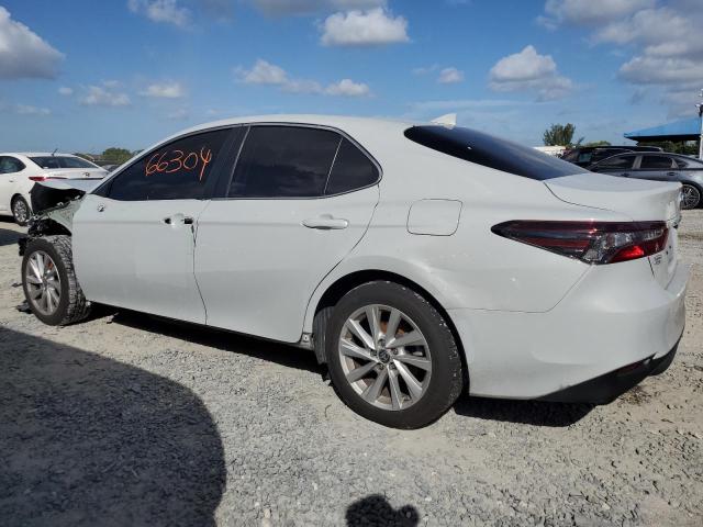 Image 2 of 2022 TOYOTA CAMRY LE 2022 with VIN 4T1C11AK9NU057437