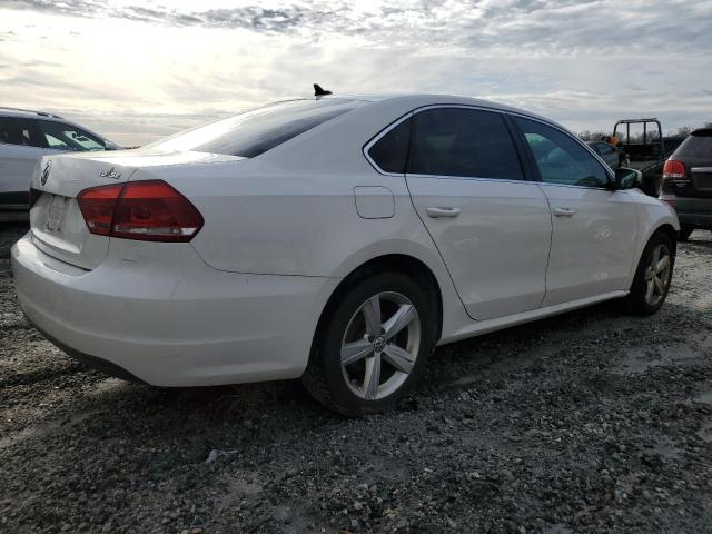 Изображение 3 2015 VOLKSWAGEN PASSAT SE 2015 с VIN 1VWBV7A31FC058232