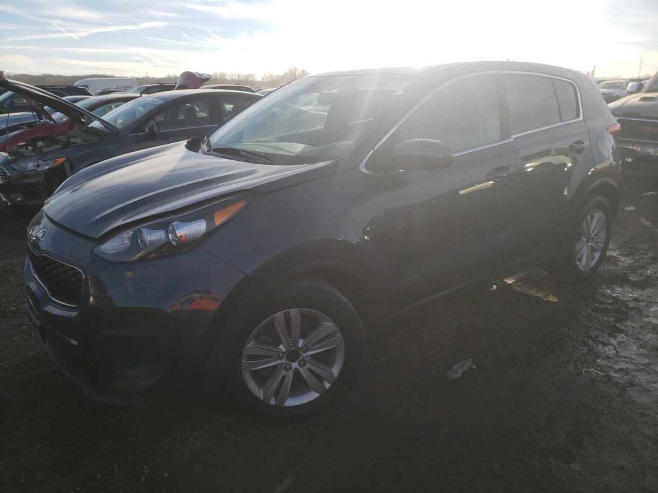 Image 1 of 2018 KIA SPORTAGE LX 2018 with VIN KNDPM3AC8J7395146