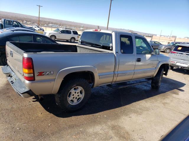 Obraz 3 z 2002 CHEVROLET SILVERADO K1500 2002 z VIN 1GCEK19TX2Z256292