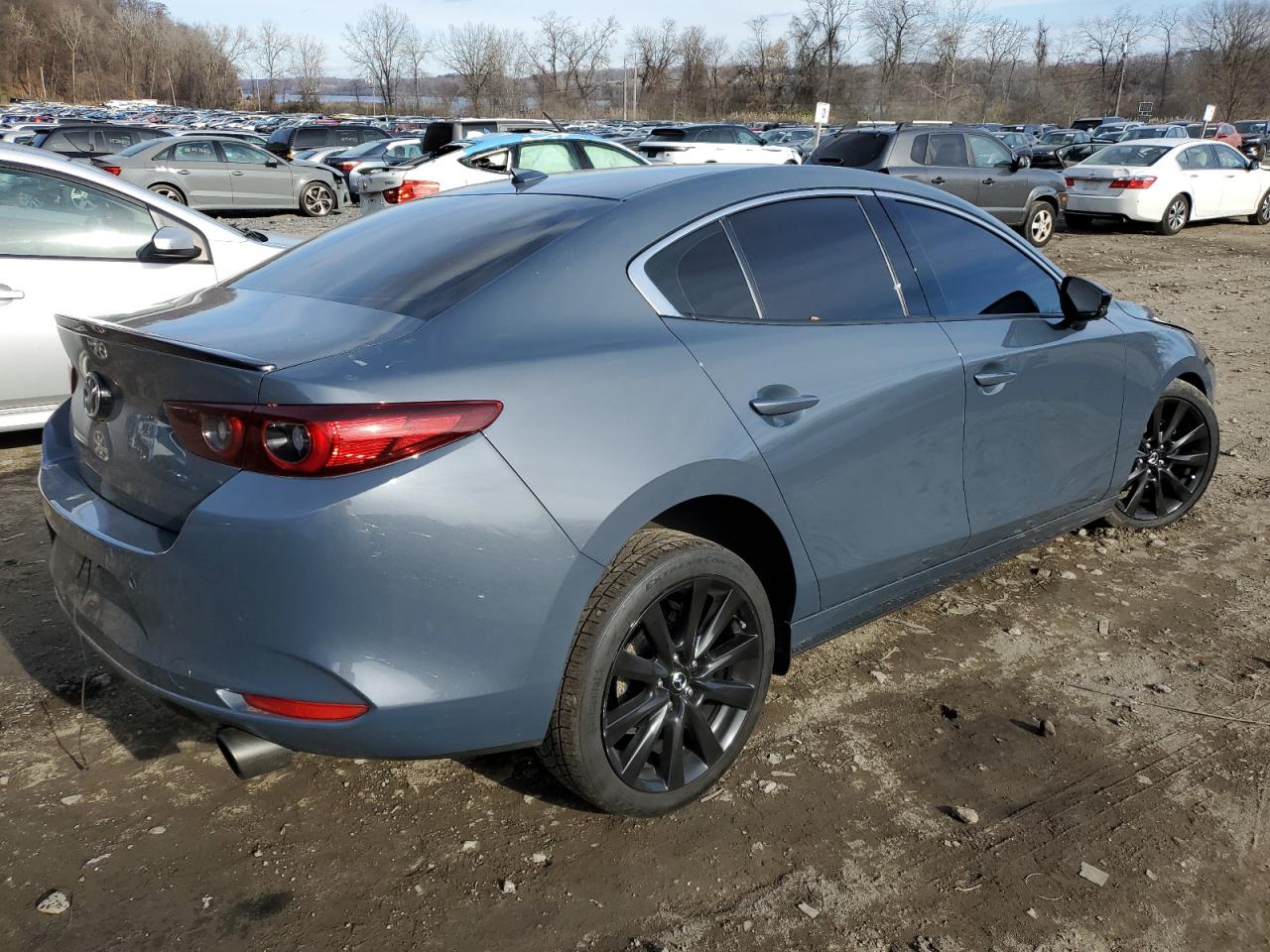 Изображение 3 2022 MAZDA 3 PREMIUM PLUS 2022 с VIN JM1BPBEY7N1509602